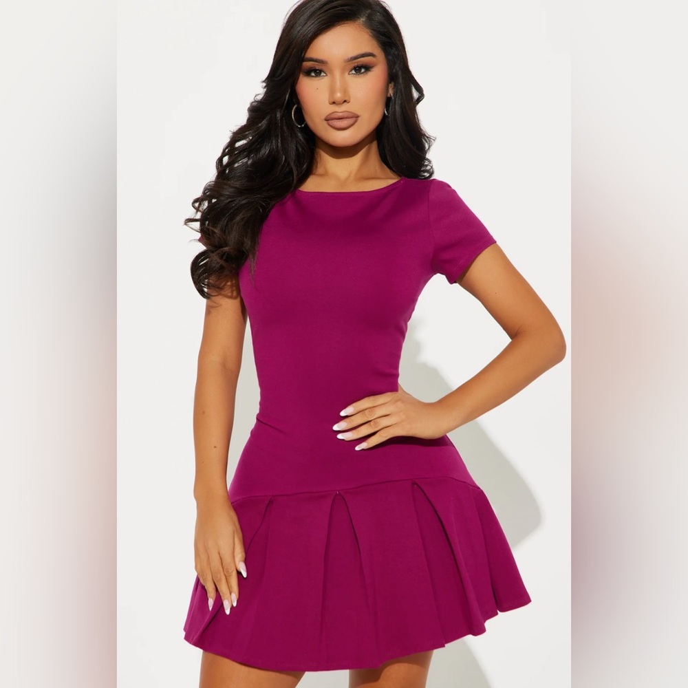 Chic Magenta Short Sleeve Dress - SMALL